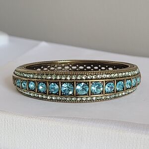 Vintage Designer Heidi Daus Blue Crystal Pewter Chunky Hinged Bangle Bracelet